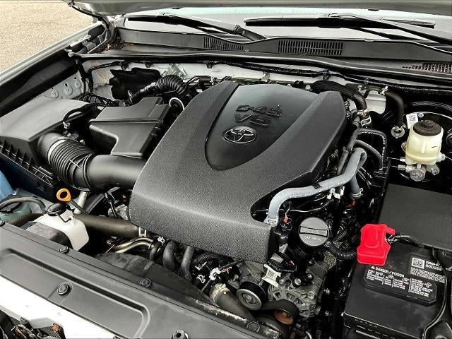 2023 Toyota Tacoma 4WD 4WD SR5 Double Cab 5' Bed V6 AT (GS)