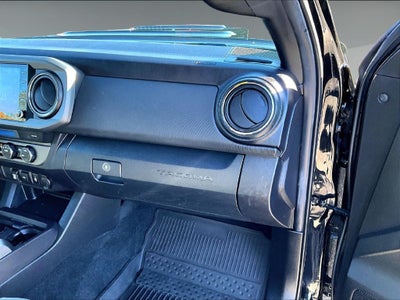 2022 Toyota Tacoma TRD Sport V6