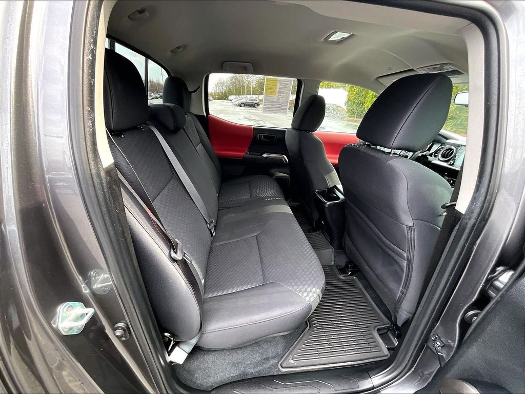 2023 Toyota Tacoma 4WD 4WD SR5 Double Cab 5' Bed V6 AT (GS)