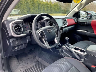 2023 Toyota Tacoma 4WD 4WD SR5 Double Cab 5' Bed V6 AT (GS)