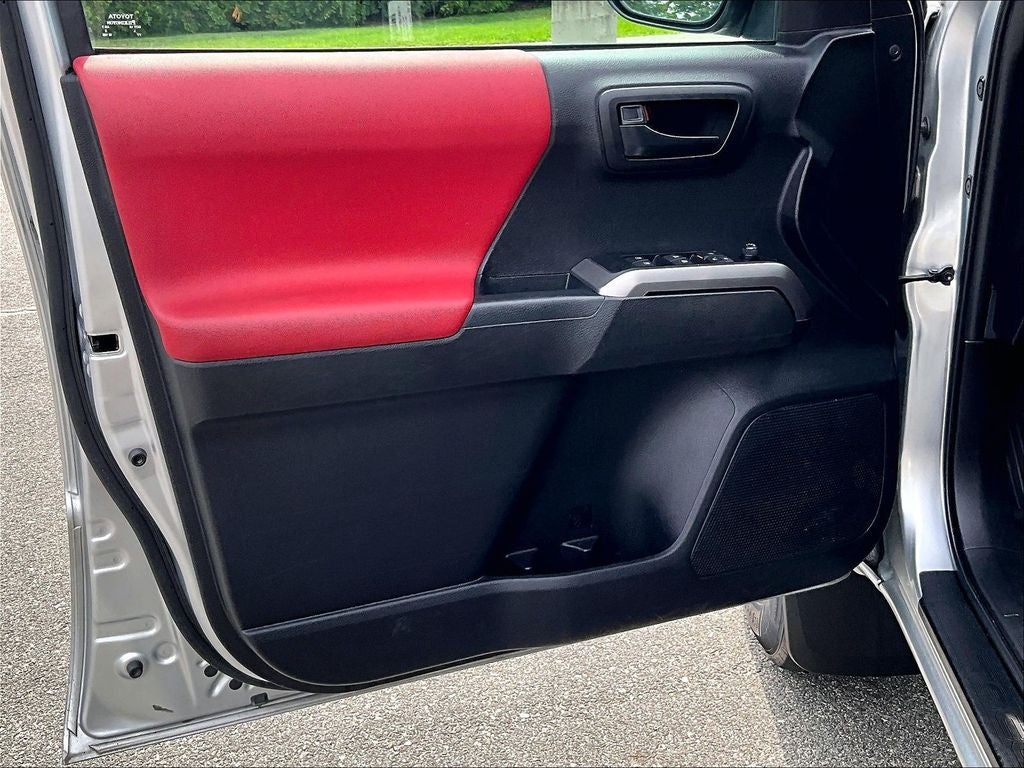 2023 Toyota Tacoma SR5 V6