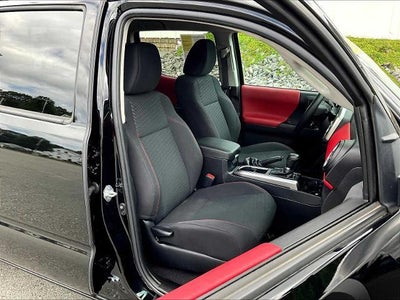 2023 Toyota Tacoma 4WD 4WD SR5 Double Cab 5' Bed V6 AT (GS)