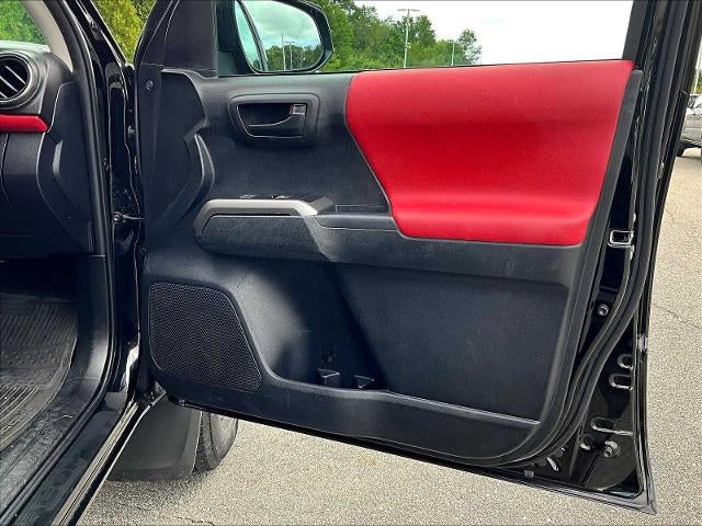 2023 Toyota Tacoma 4WD 4WD SR5 Double Cab 5' Bed V6 AT (GS)