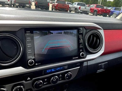 2023 Toyota Tacoma 4WD 4WD SR5 Double Cab 5' Bed V6 AT (GS)