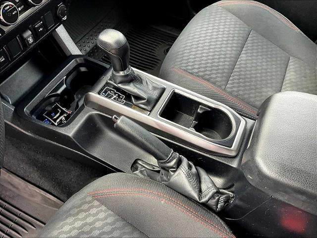 2023 Toyota Tacoma 4WD 4WD SR5 Double Cab 5' Bed V6 AT (GS)