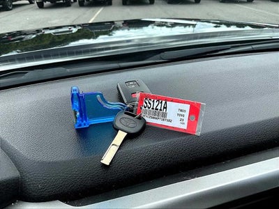 2023 Toyota Tacoma 4WD 4WD SR5 Double Cab 5' Bed V6 AT (GS)