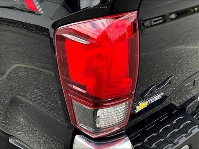 2023 Toyota Tacoma 4WD 4WD SR5 Double Cab 5' Bed V6 AT (GS)