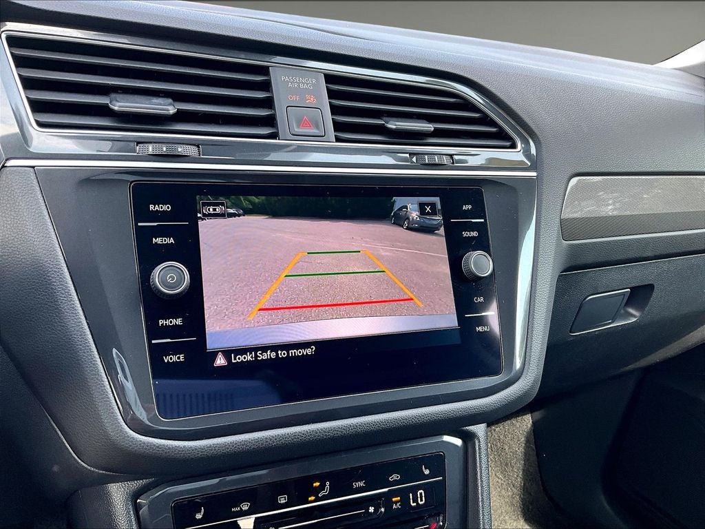 2024 Volkswagen Tiguan 2.0T SE