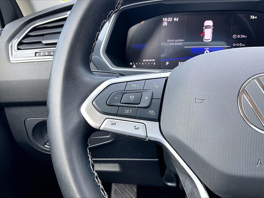 2024 Volkswagen Tiguan 2.0T SE