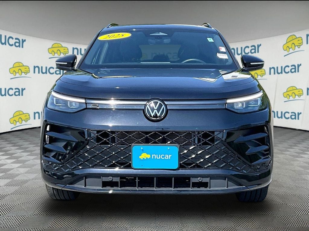 2025 Volkswagen Tiguan 2.0T SE R-Line Black