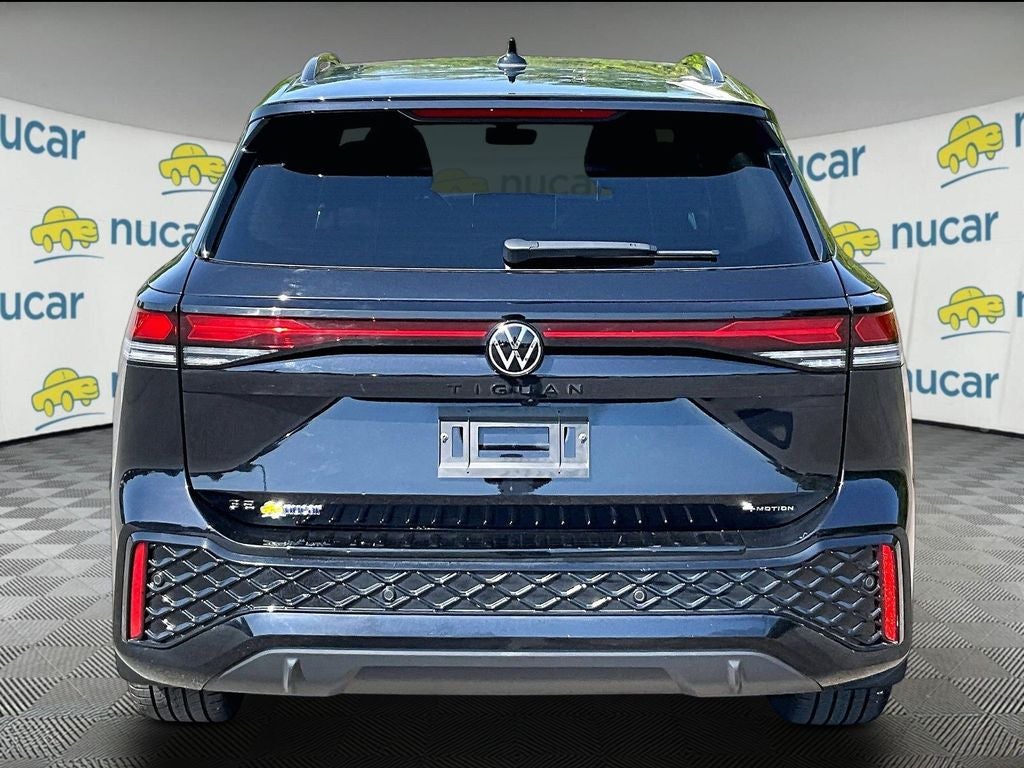2025 Volkswagen Tiguan 2.0T SE R-Line Black