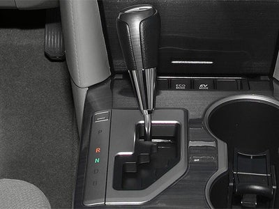 2013 Toyota Camry Hybrid 4dr Sdn XLE (Natl)