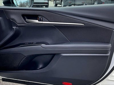 2025 Toyota Camry LE (SE)