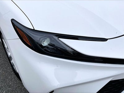 2025 Toyota Camry LE (SE)