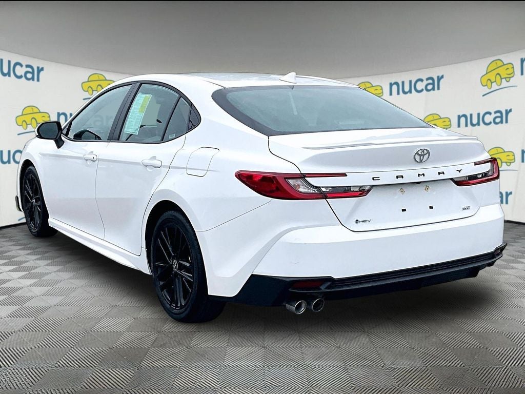2025 Toyota Camry SE