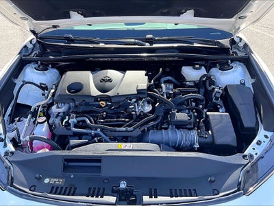 2025 Toyota Camry LE (SE)