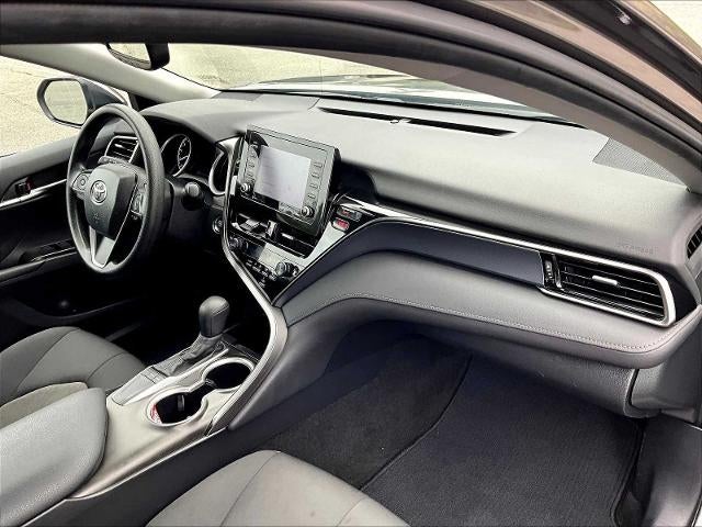 2024 Toyota Camry LE Auto (SE)