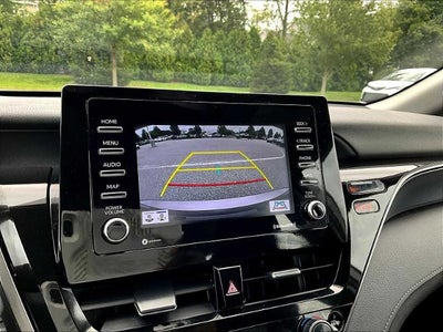 2024 Toyota Camry LE Auto (SE)