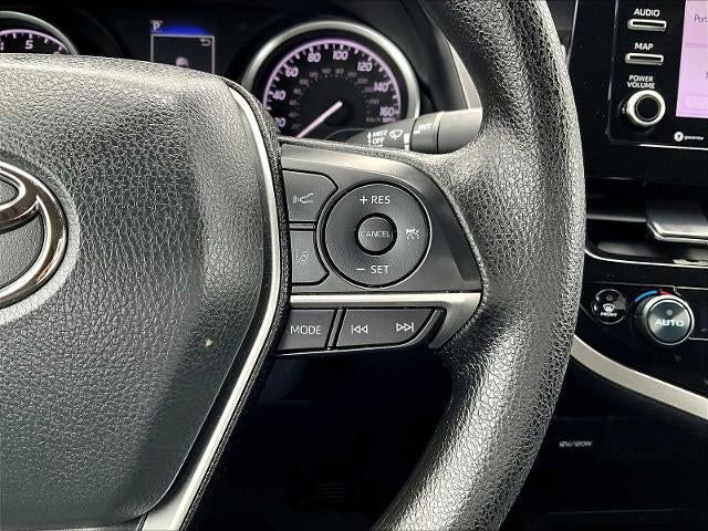 2024 Toyota Camry LE Auto (SE)