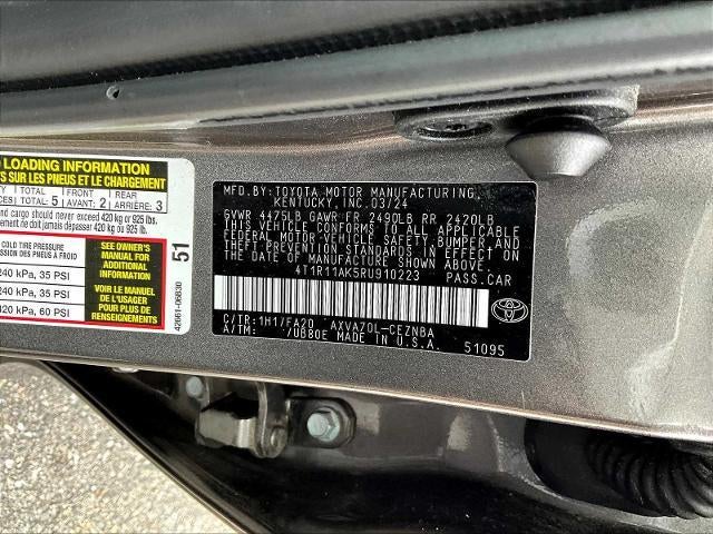 2024 Toyota Camry LE Auto (SE)