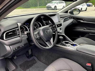 2024 Toyota Camry LE Auto (SE)