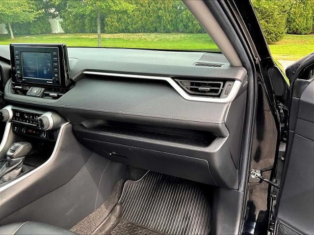 2022 Toyota RAV4 Hybrid XLE Premium AWD (Natl)