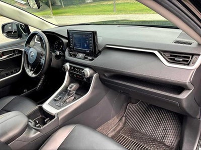 2022 Toyota RAV4 Hybrid XLE Premium AWD (Natl)