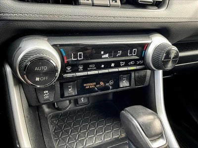 2022 Toyota RAV4 Hybrid XLE Premium AWD (Natl)