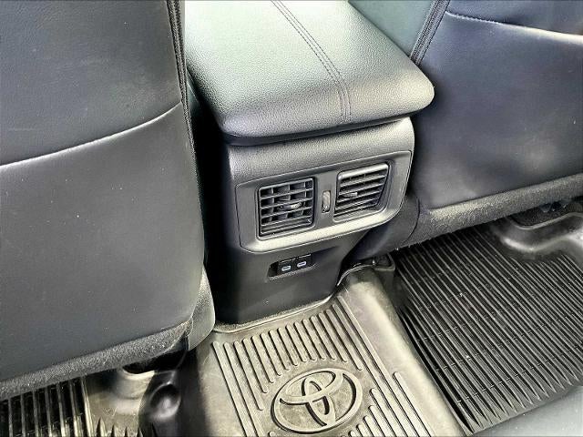 2022 Toyota RAV4 Hybrid XLE Premium AWD (Natl)