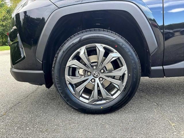 2022 Toyota RAV4 Hybrid XLE Premium AWD (Natl)