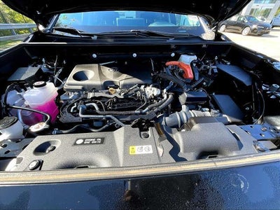 2023 Toyota RAV4 Hybrid Limited AWD (Natl)