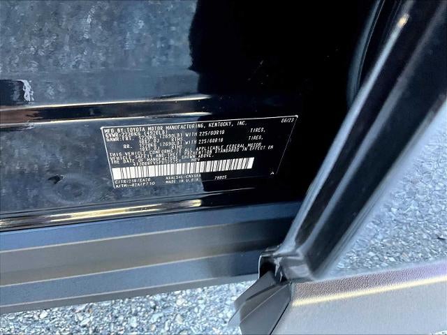 2023 Toyota RAV4 Hybrid Limited AWD (Natl)