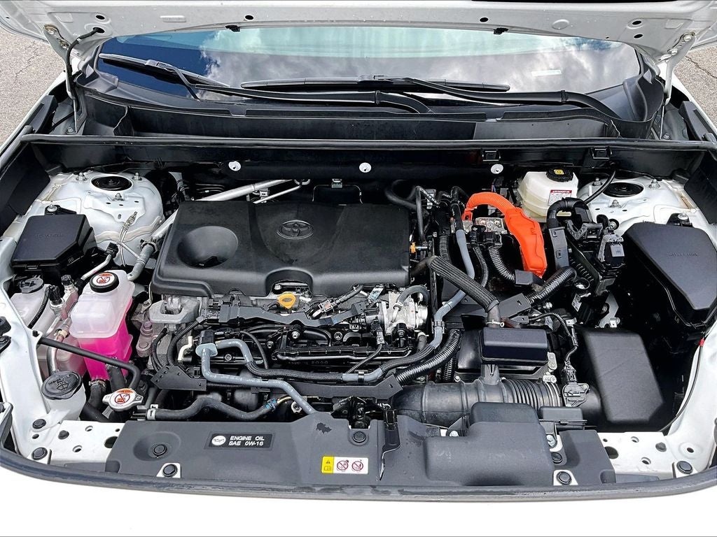 2025 Toyota RAV4 Hybrid LE
