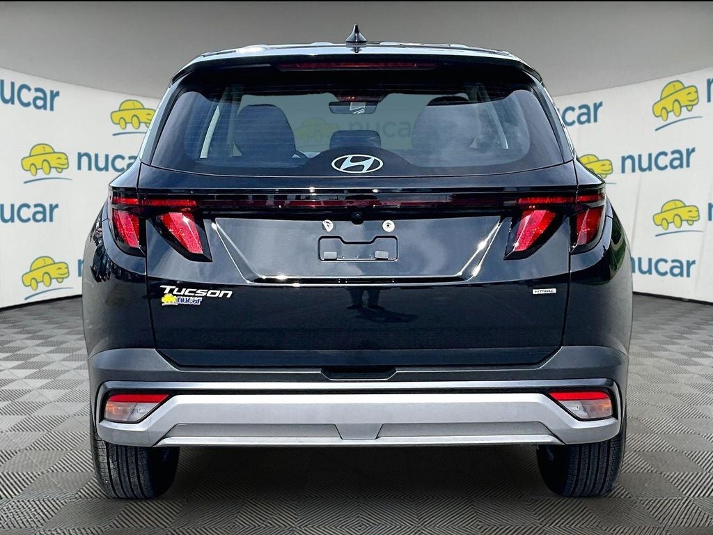 2025 Hyundai Tucson SE