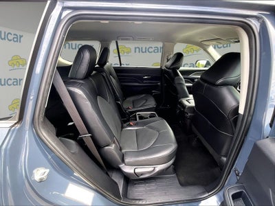 2025 Toyota Grand Highlander XLE
