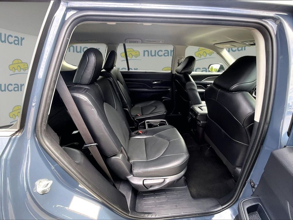 2025 Toyota Grand Highlander XLE