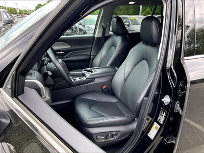 2025 Toyota Grand Highlander XLE