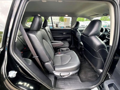 2025 Toyota Grand Highlander XLE
