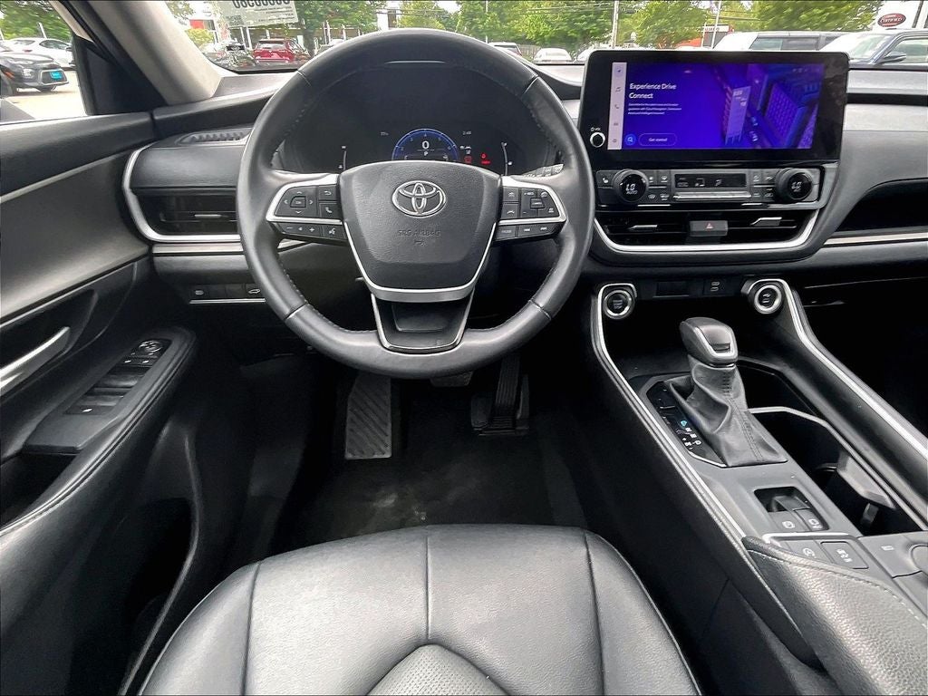 2025 Toyota Grand Highlander XLE