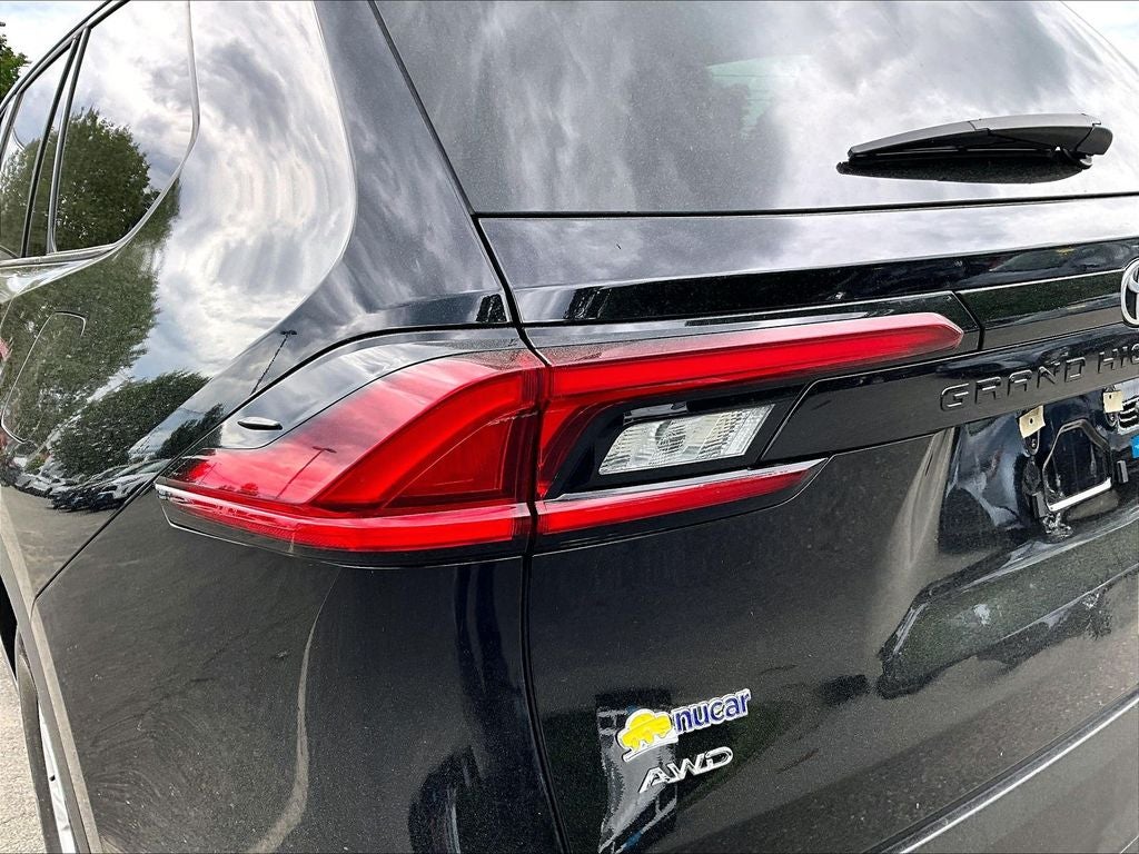 2025 Toyota Grand Highlander XLE