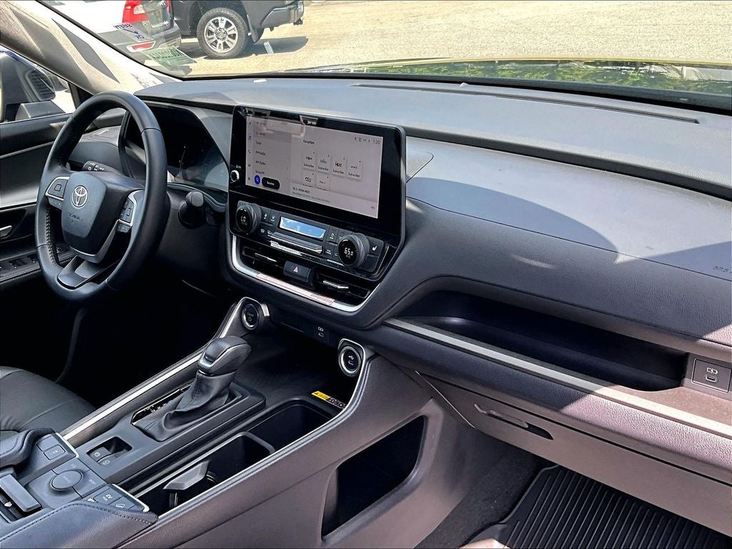 2025 Toyota Grand Highlander Hybrid XLE