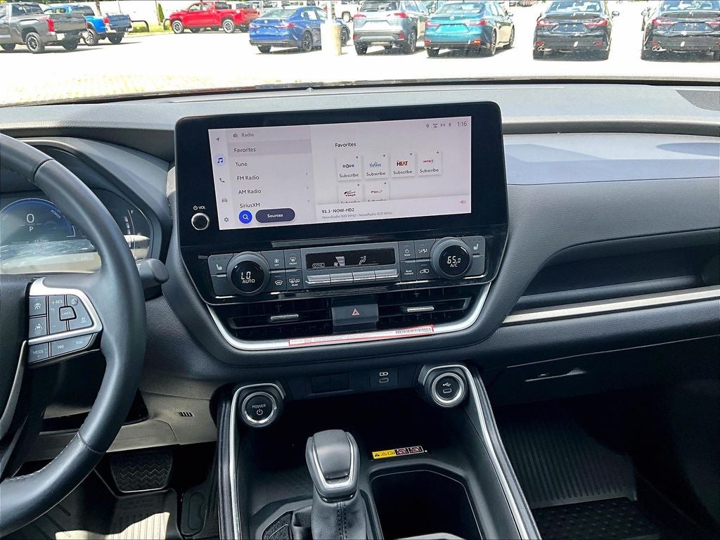 2025 Toyota Grand Highlander Hybrid XLE