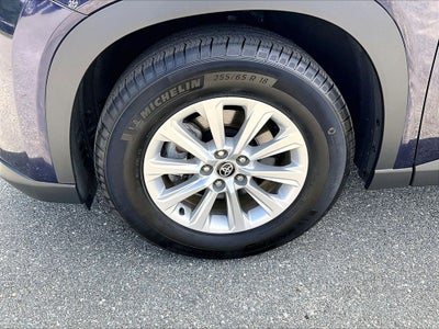 2025 Toyota Grand Highlander Hybrid XLE