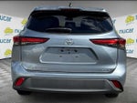 2022 Toyota Highlander LE AWD (SE)