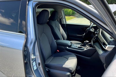 2021 Toyota Highlander LE