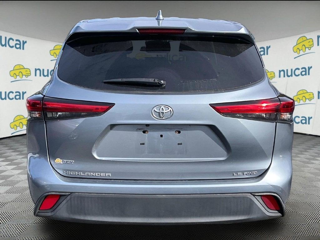2021 Toyota Highlander LE