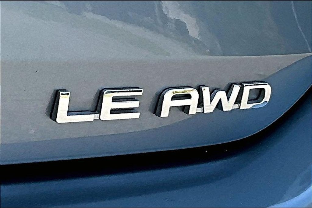 2021 Toyota Highlander LE