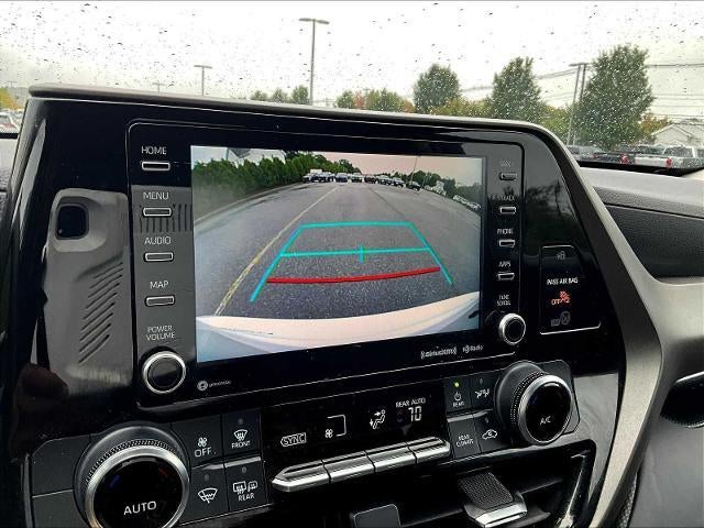 2022 Toyota Highlander LE AWD (SE)