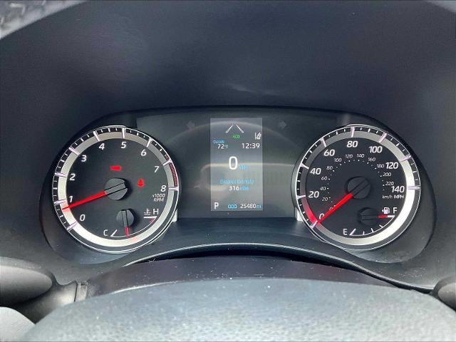 2022 Toyota Highlander LE AWD (SE)