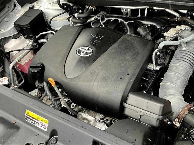 2022 Toyota Highlander LE AWD (SE)